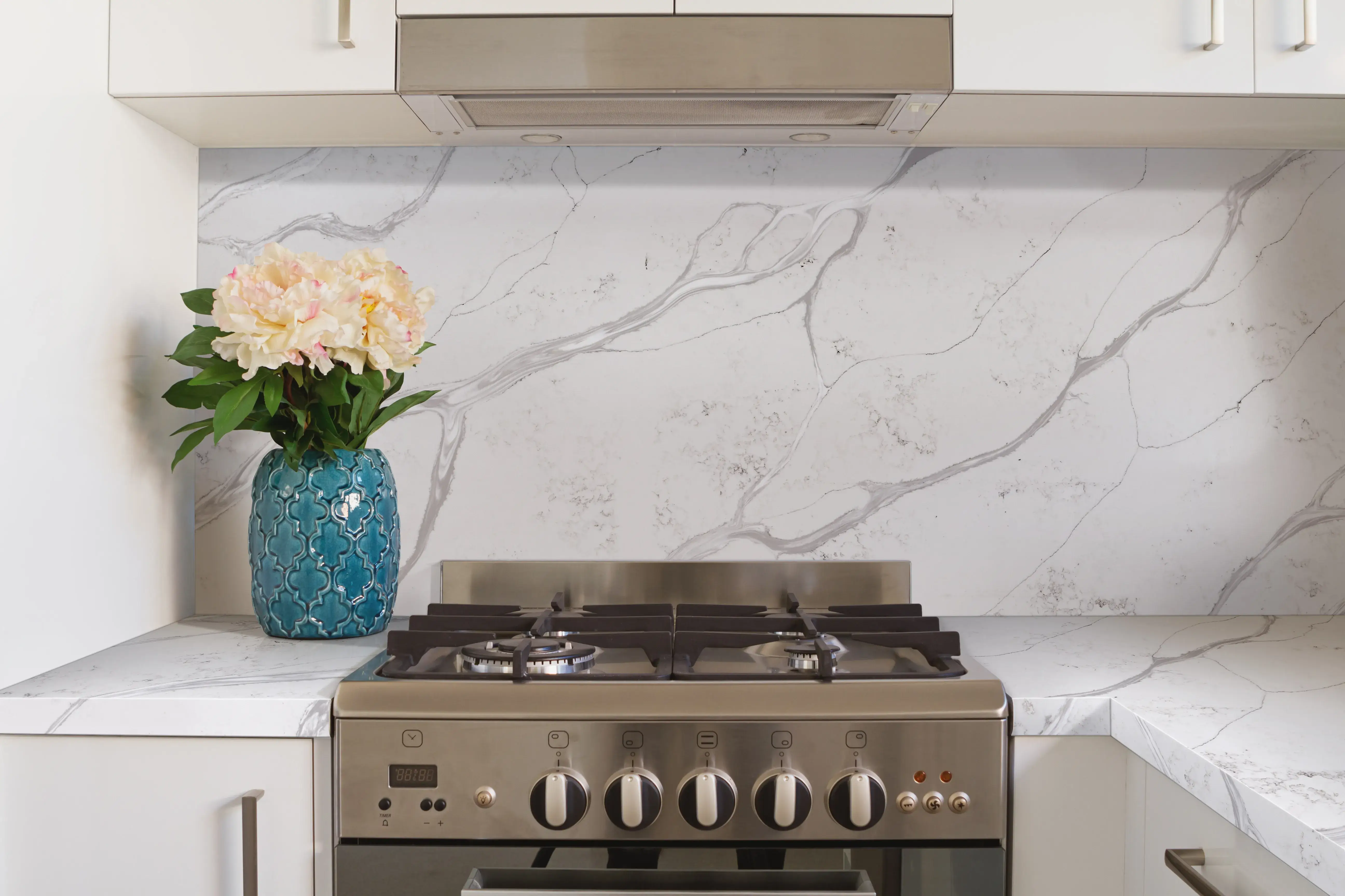 Kitchen cooktop | Thornton Flooring