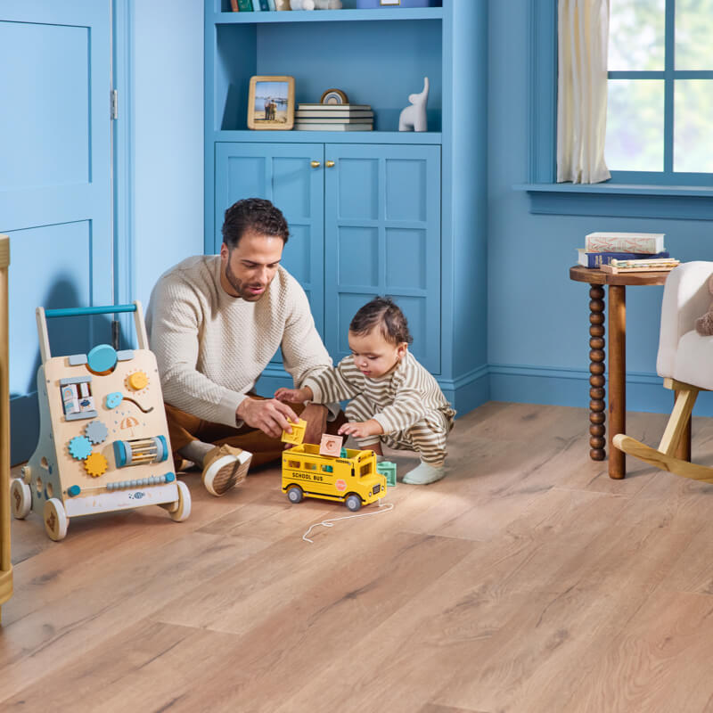 Dad child playing | Thornton Flooring